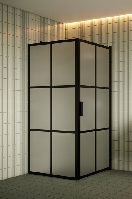 Shower enclosure with a fixed wall and hinged door Bläk 765 Paris